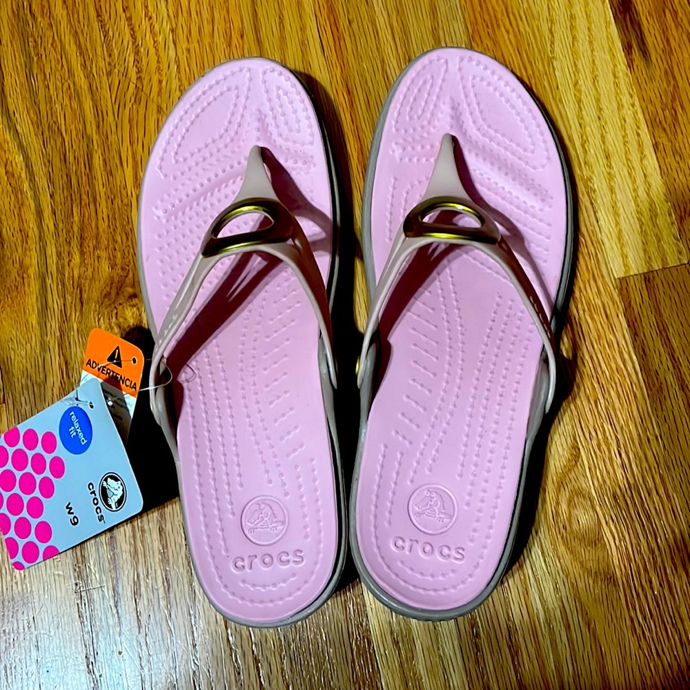 Crocs wedge sandals